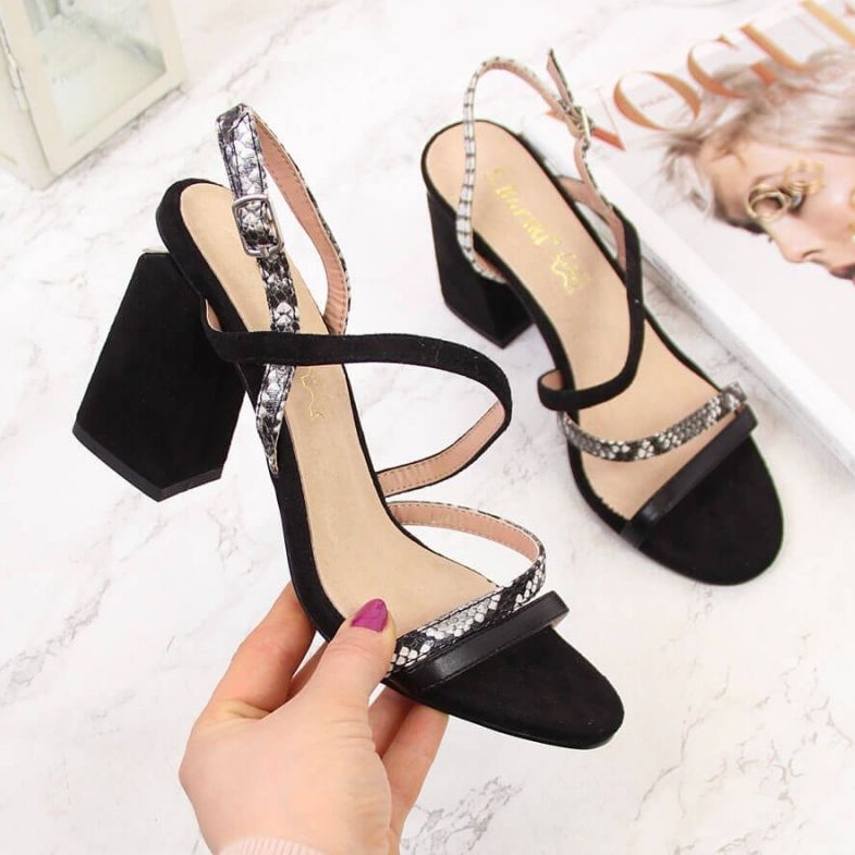 Fekete kígyóbőr szandál S.Barski színben 1