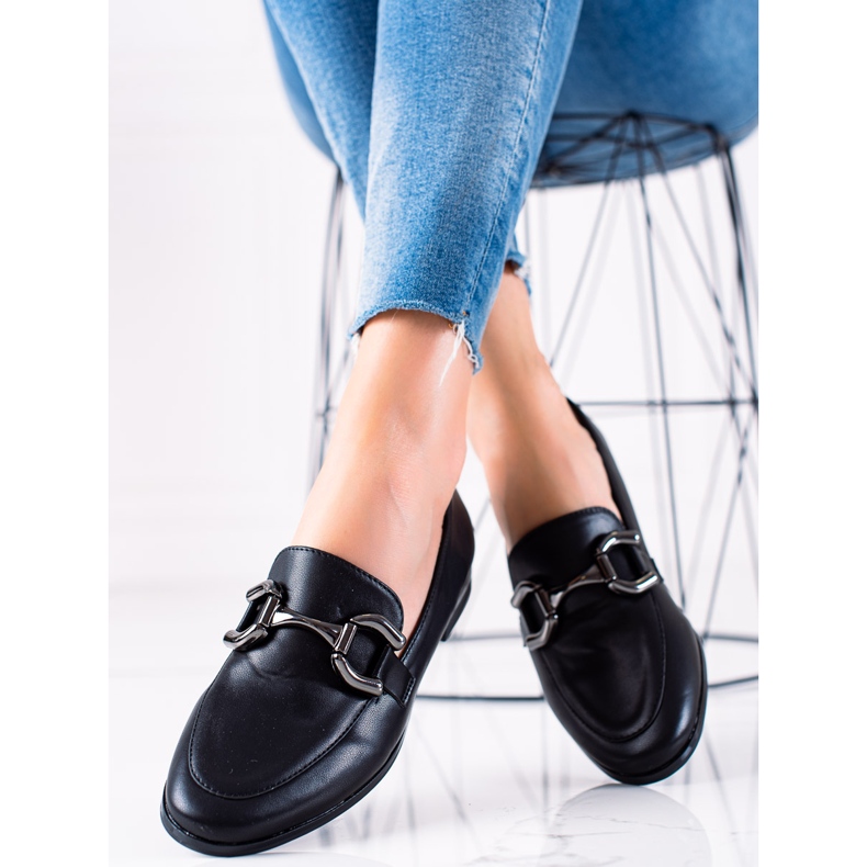 Lovery Klasszikus mokaszin díszekkel fekete 2