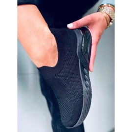 Agua fekete zokni sportcipő 1