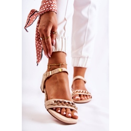 Vinceza Női Velúr szandál lánccal Bézs Norine aranysárga 1