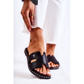 Vinceza Divatos női papucs fekete Miquel emblémával 1