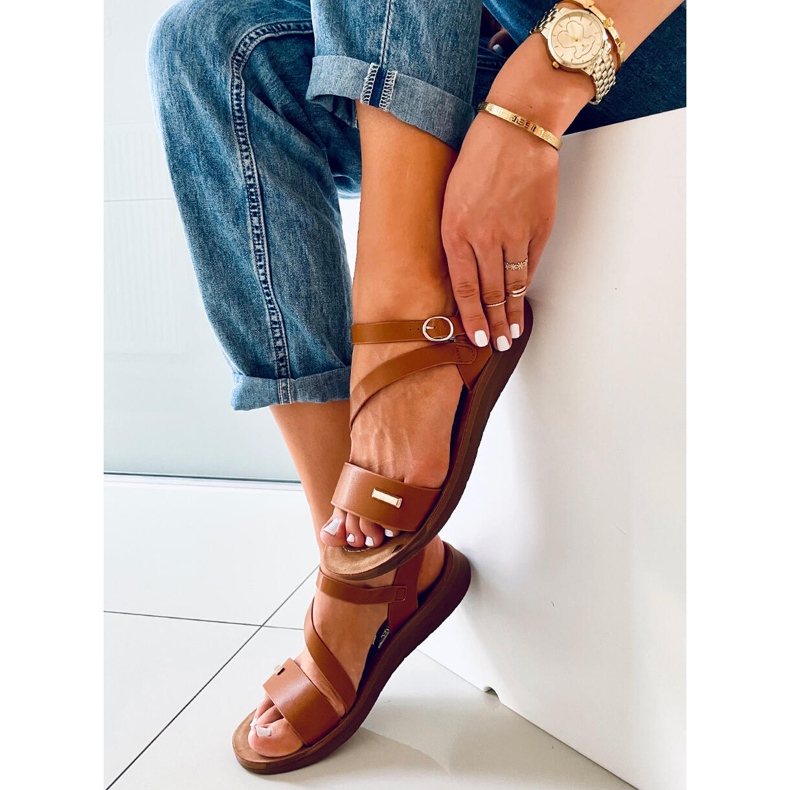 Leaf Camel női szandál barna 2