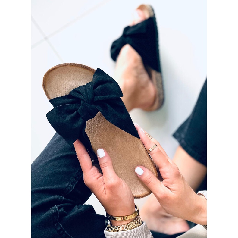 Parafa papucs lila fekete masnival 1