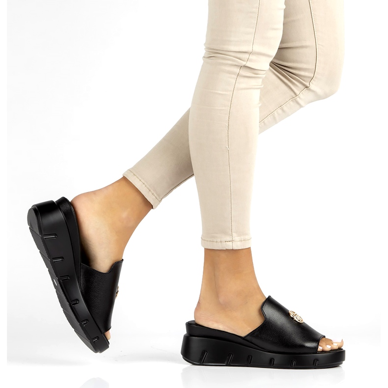 Bőr papucs Filippo DK3596 / 22 Bk fekete 5