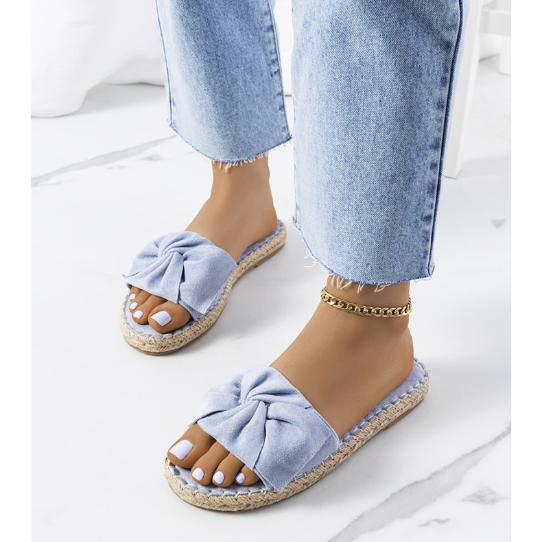 Kék papucs Krina masnival 1