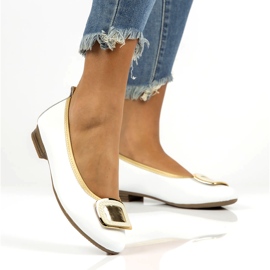 Bőr cipő díszítéssel Filippo DP3661/22 Wh fehér 5