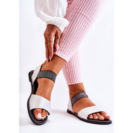 S.Barski Klasszikus szandál ezüst Shelly szegecsekkel 2