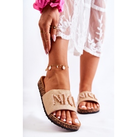 PE1 Klasszikus velúr gyöngyös papucs bézs Vayana 1