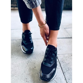 Remy Fekete zoknis tornacipő 1