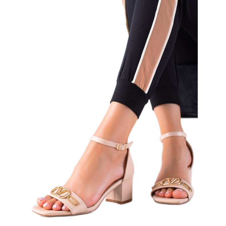 Seastar Szandál arany díszítéssel bézs 1