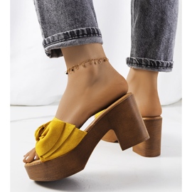 Sárga Sarthe magassarkú 1 Sárga Sarthe magassarkú 1