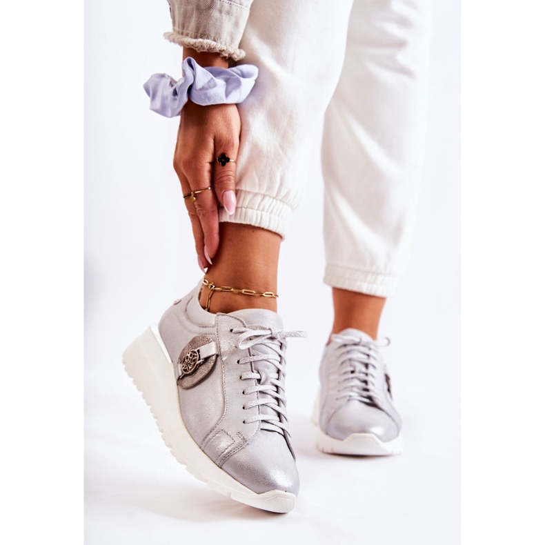 Bőr sportcipő Wedge Maciejka 05492-11 ezüst 1