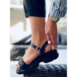 Szandál magas Shanti Black talpon fekete 2