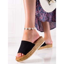 RTX WALK Papucs Egy Széles Platformon fekete 2