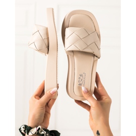 Small Swan Bézs papucs 2