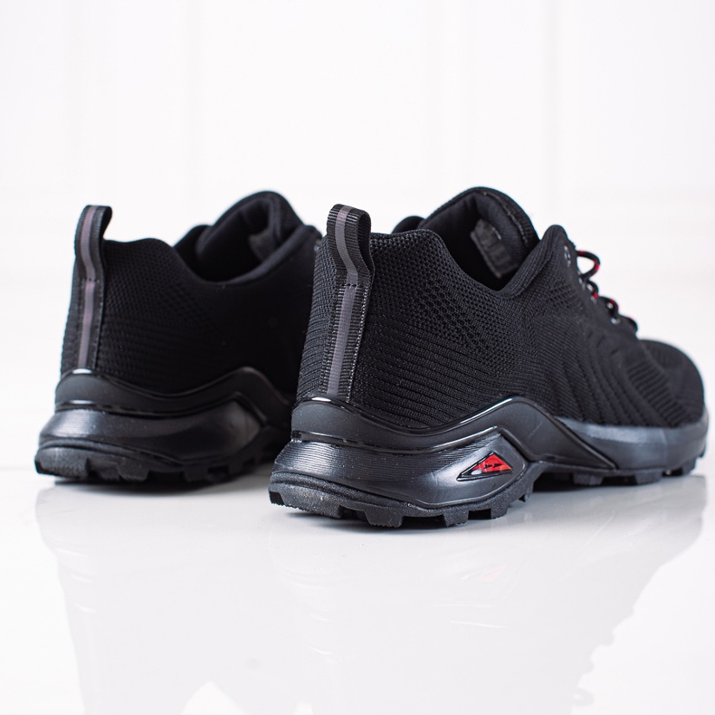 DK Kényelmes sportcipő fekete 1