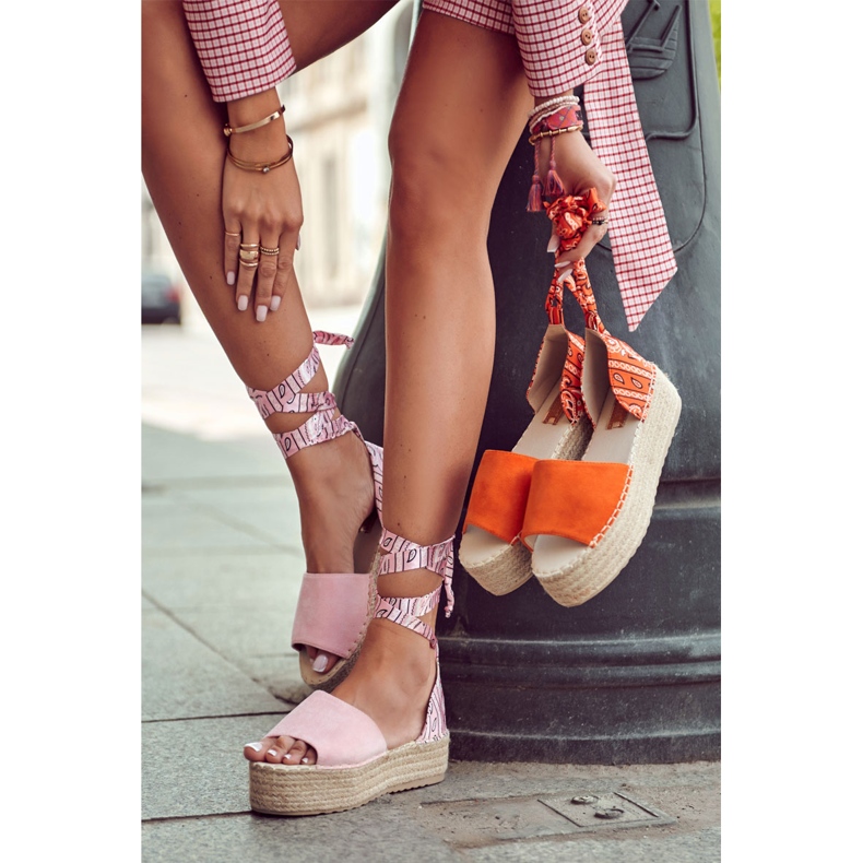 FB2 Velúr narancssárga ékszandál Livia 1