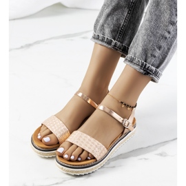 Arany szandál díszes Acton platformon aranysárga 1 Arany szandál díszes Acton platformon aranysárga 1