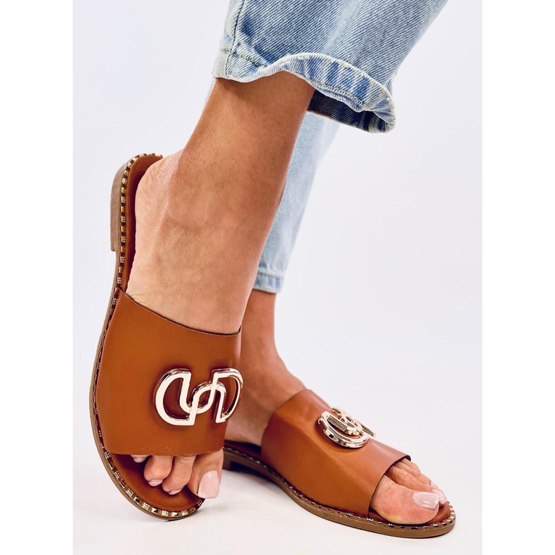 Larisa Camel női papucs barna 2