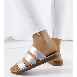 BM Cremik női ezüst papucs 1 BM Cremik női ezüst papucs 1