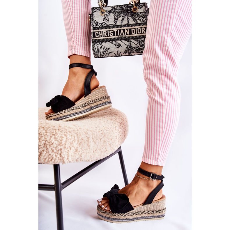 FE1 Fekete velúr ékszandál Natina 2