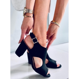 Stacy Black magas sarkú áttört szandál fekete 1