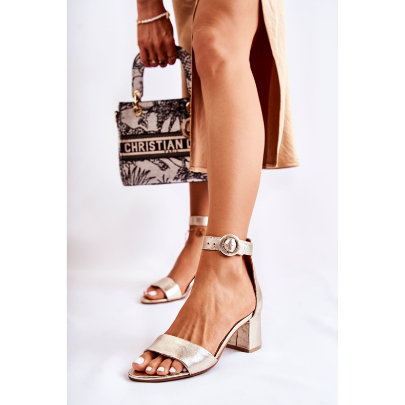 Bőr magassarkú szandál Maciejka 04141-42 arany aranysárga 1