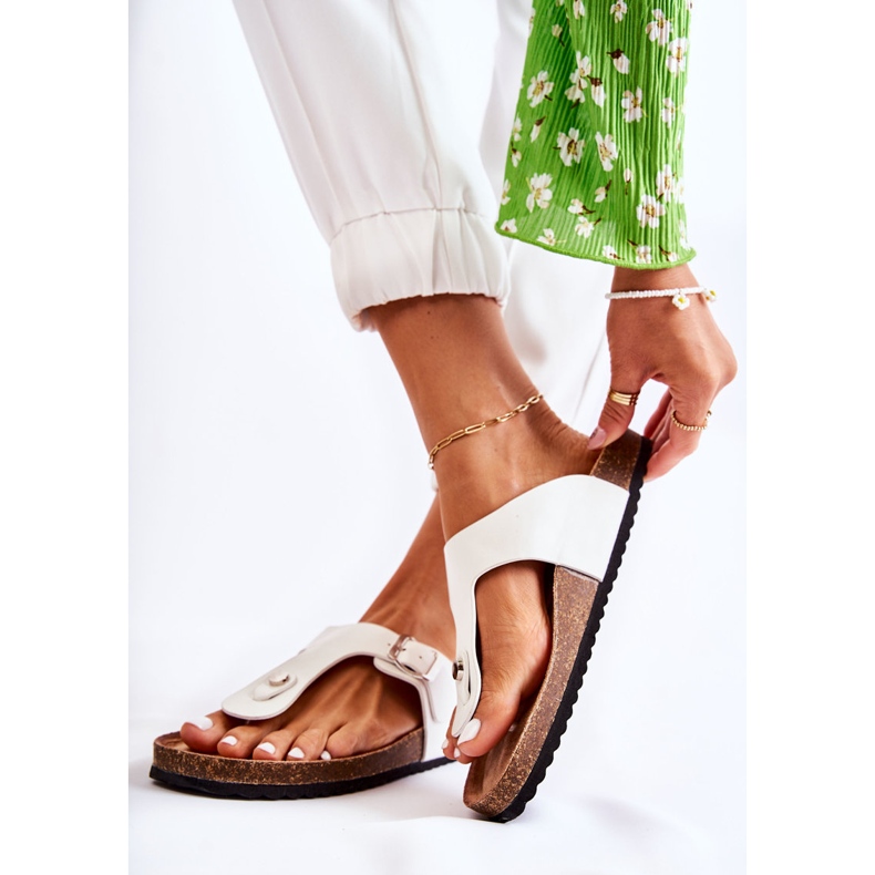 FB1 Csatos női papucs Fehér Elina 1 FB1 Csatos női papucs Fehér Elina 1