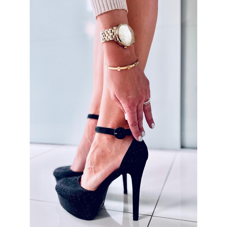 Szivattyúk a Brooke Black platformon fekete 1