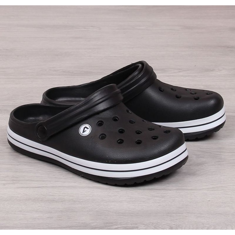 American Club Jr.AM633A medencepapucs fekete 1