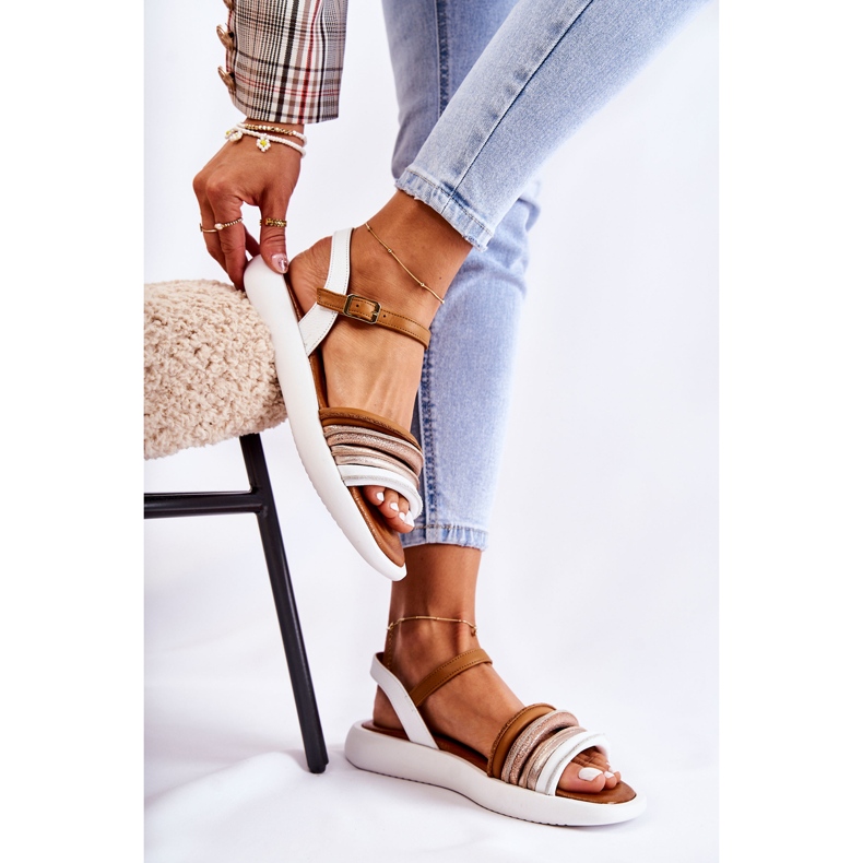 Divatos bőr női szandál Maciejka 05561-11 fehér sokszínű 2