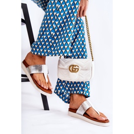 Női szandálok, fehér és ezüst Morissa 2