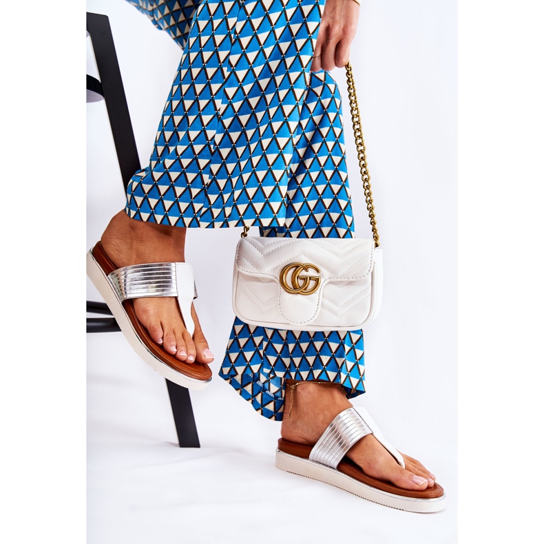 Női szandálok, fehér és ezüst Morissa 2