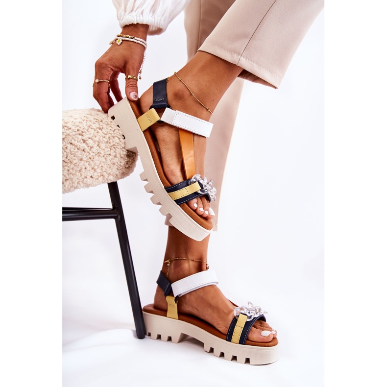 Bőr szandál tépőzárral Maciejka L5009-02 Sötétkék-fehér 2