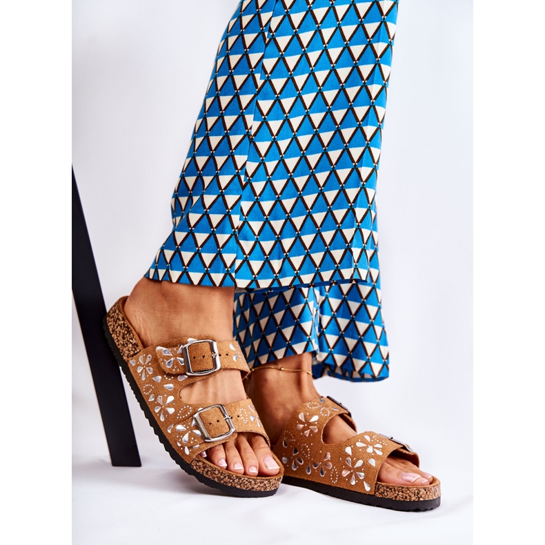 PG1 Barna Dalvio Velúr papucs strasszokkal 1