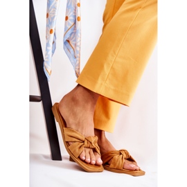 PG1 Divatos női velúr papucs Camel Lorrie barna sárga 1 PG1 Divatos női velúr papucs Camel Lorrie barna sárga 1