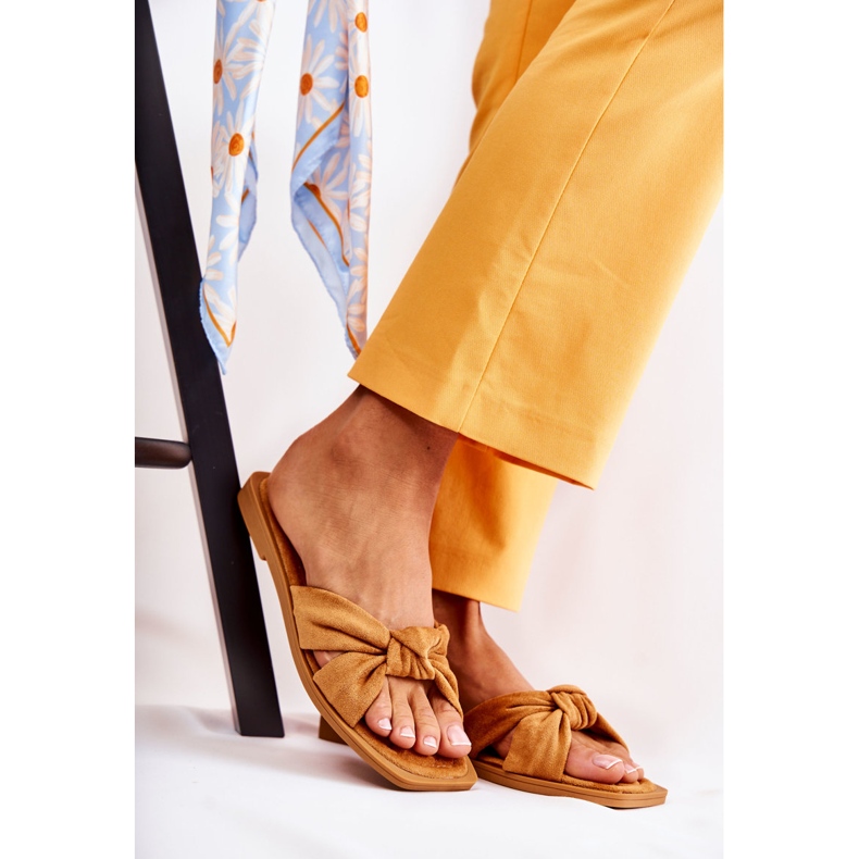 PG1 Divatos női velúr papucs Camel Lorrie barna sárga 1