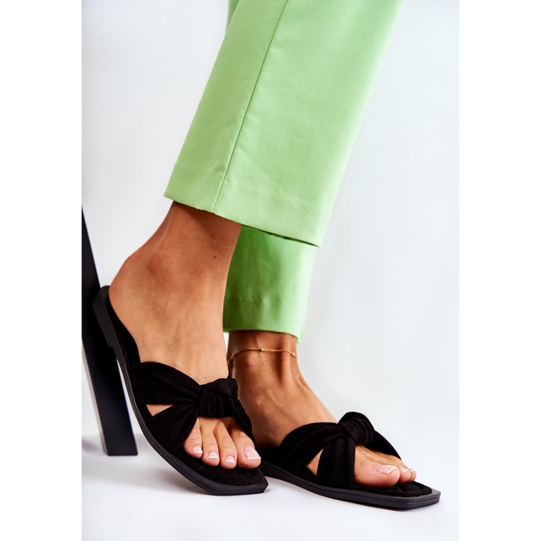 PG1 Divatos női velúr fekete papucs Lorrie 1