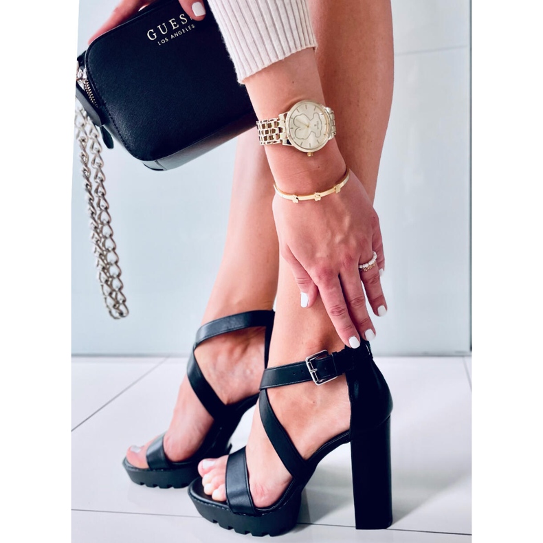 Szandálok a Spencer Black platformon fekete 2