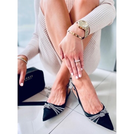 Magas sarkú balerinák Taylor Black chanel számára fekete 2