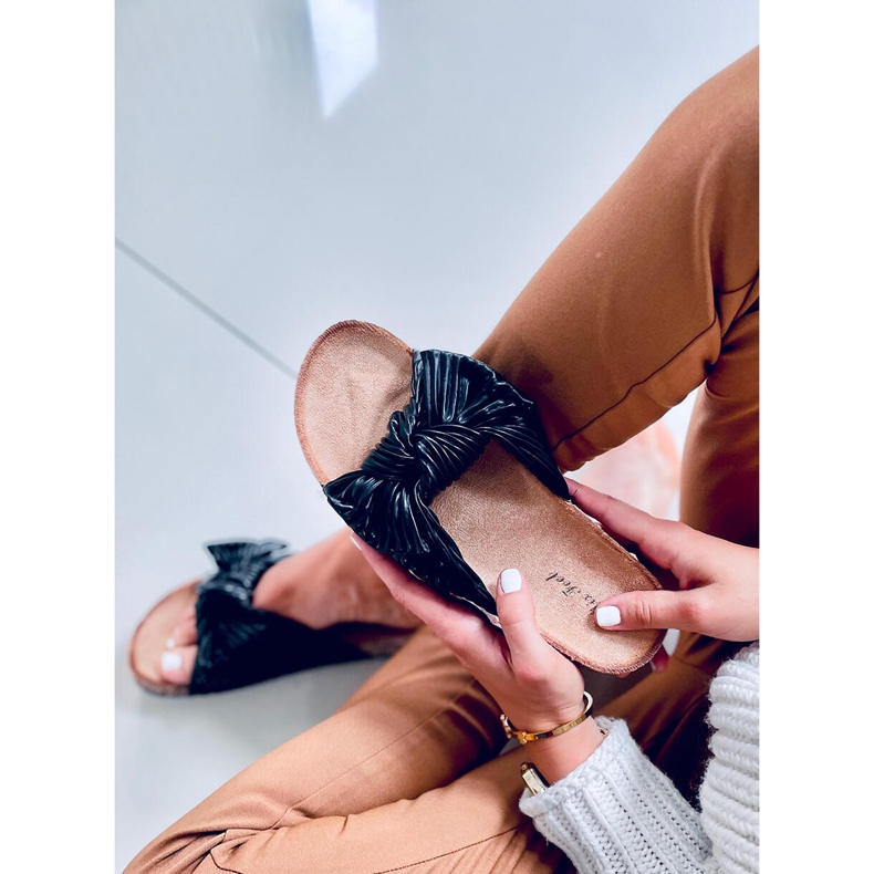 Moss Fekete parafa papucs 1