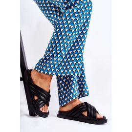 PJ1 Klasszikus női fekete bőr papucs Daron 1