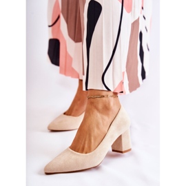 PS1 Klasszikus Velúr Pumpák Egy Bar Bézs Lency 1