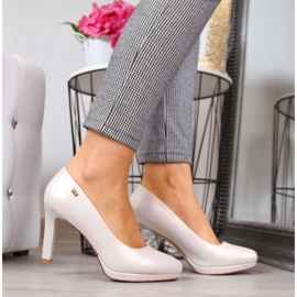 Szivattyúk platformon gyöngy bézs W Sergio Leone 2