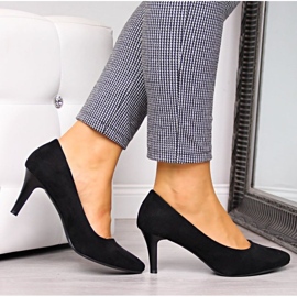 Fekete velúr pumpák W Sergio Leone 2