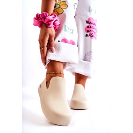 FS1 Divatos gumipapucsok Világos bézs Meriko 1