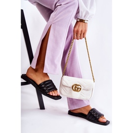 PG1 Fekete női bőrpapucs foltvarró Raulával 1