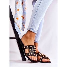 PG1 Klasszikus női papucs díszekkel, fekete Scotlyn 1