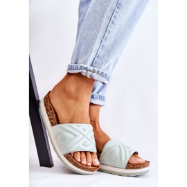 PG1 Női velúr papucs egy hatalmas zöld Heritta platformon 1