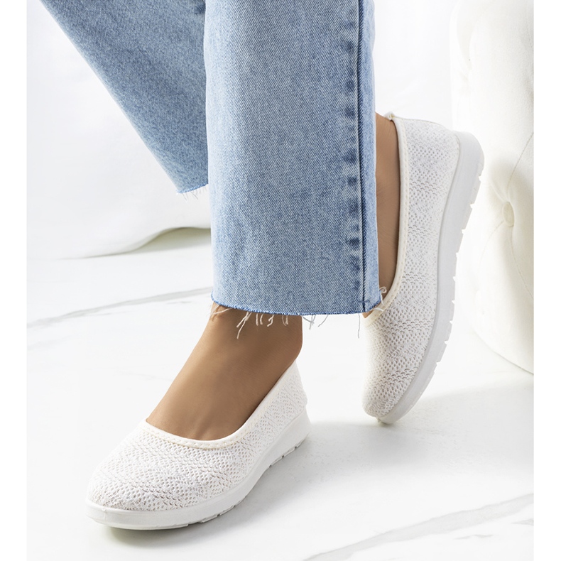 Bézs színű női Suvia tornacipő ekru 1 Bézs színű női Suvia tornacipő ekru 1